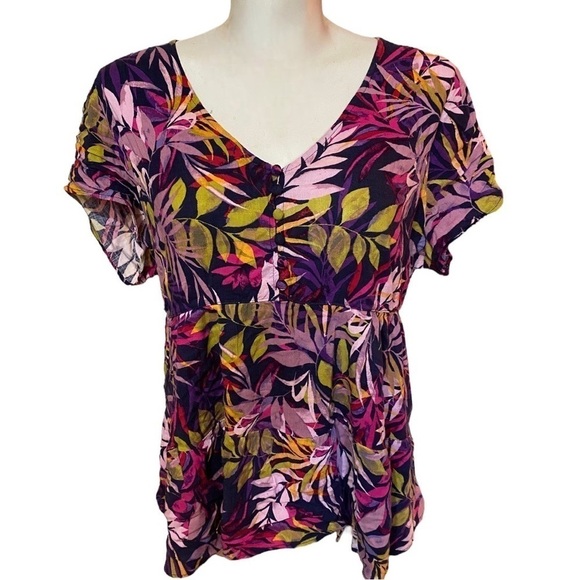 Torrid Rayon Slub Tiered Button-Front Top Size 2X - Picture 2 of 7